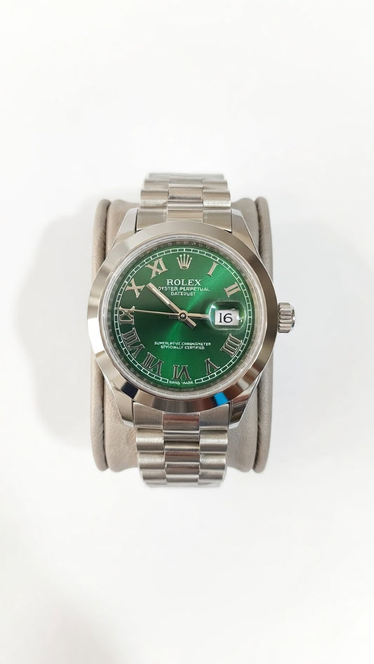 Rolex Oyster Perpetual Datejust: A Masterpiece of Classic Emerald Sophistication